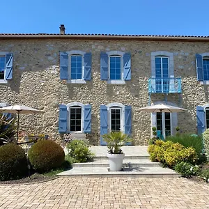 La Maison Du Bonheur Bed and breakfast